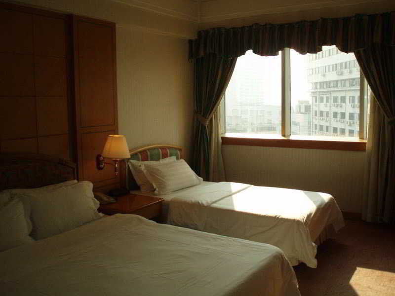 Gardford International Hotel Гуанджоу Екстериор снимка