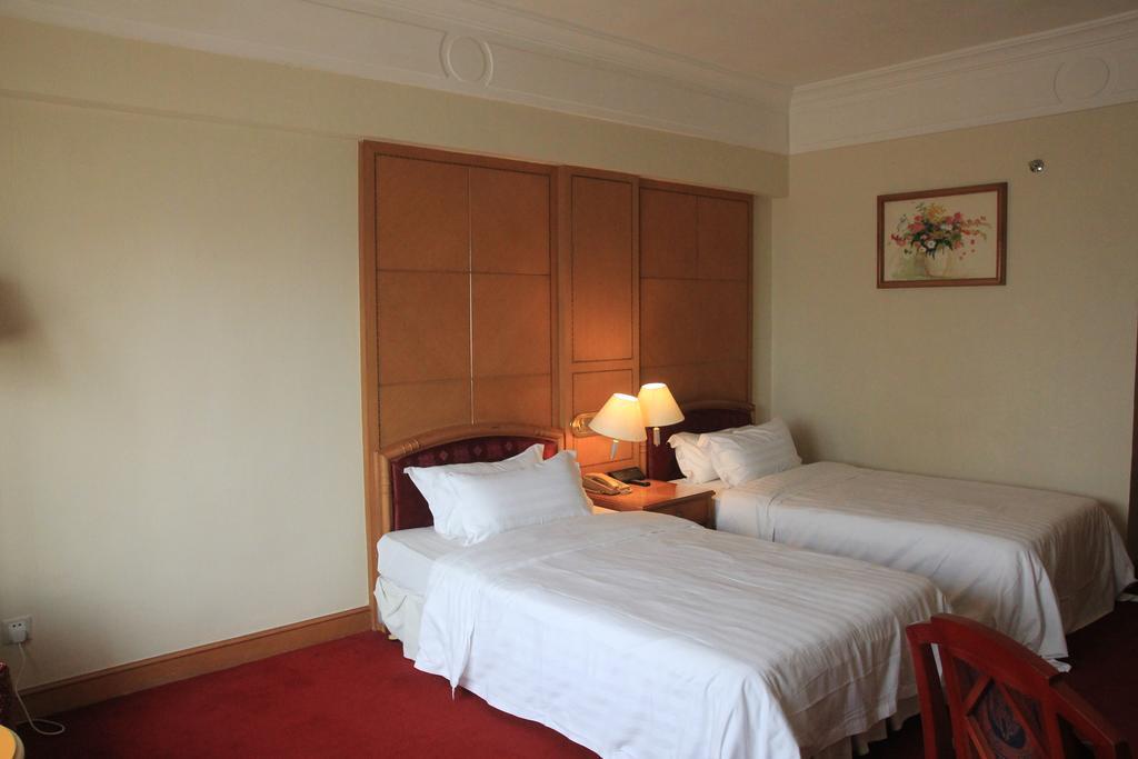 Gardford International Hotel Гуанджоу Екстериор снимка