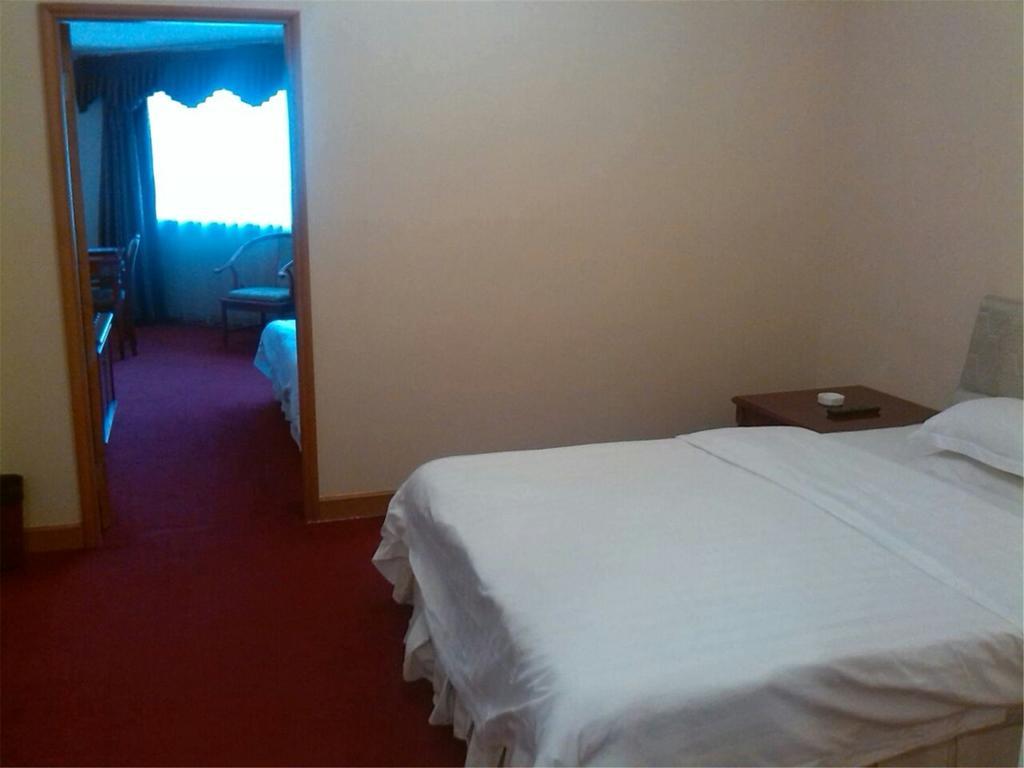 Gardford International Hotel Гуанджоу Екстериор снимка