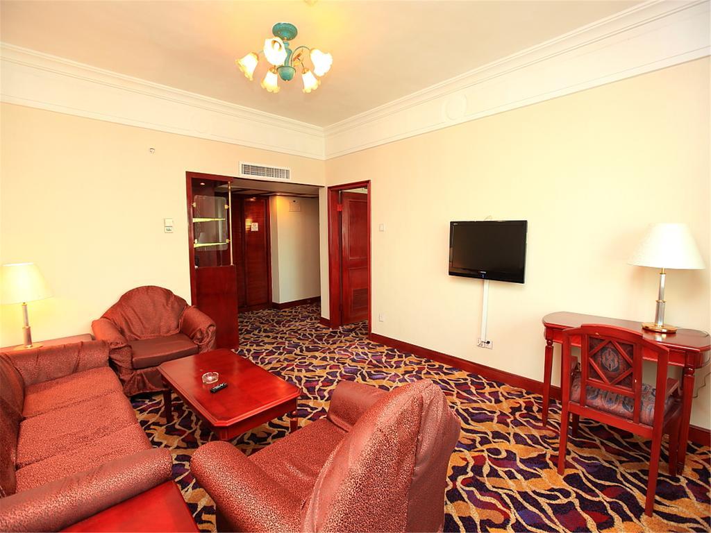 Gardford International Hotel Гуанджоу Екстериор снимка
