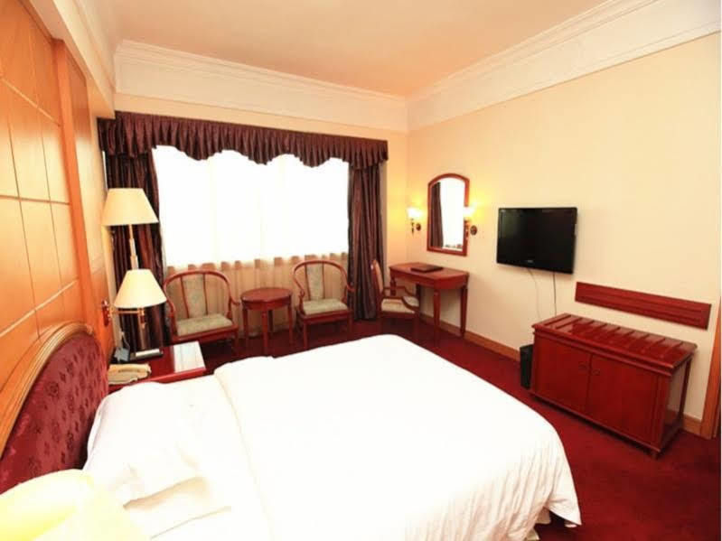Gardford International Hotel Гуанджоу Екстериор снимка